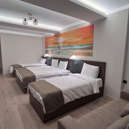 Sar-Per Hotel 埃迪尔内 外观 照片